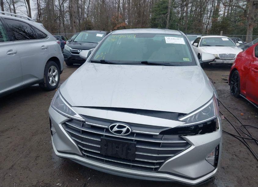 Photo 12 of 2019 Hyundai Elantra SE (VIN 5NPD74LF6KH494651)