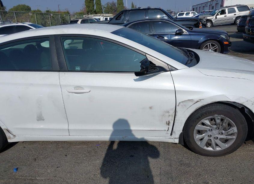 Photo 13 of 2020 Hyundai Elantra SE (VIN 5NPD74LF6LH507660)