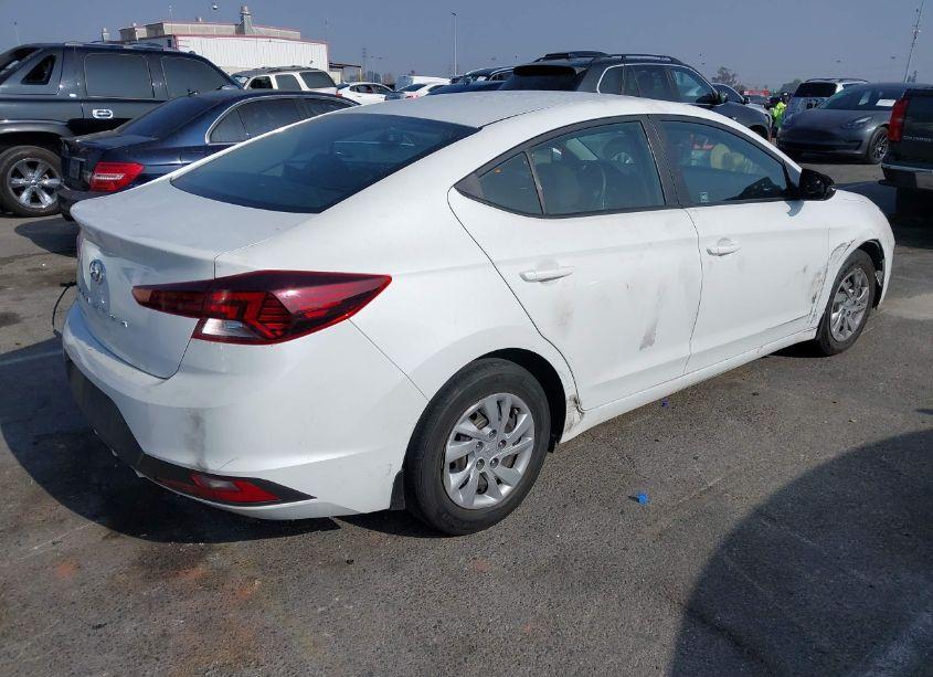 Photo 4 of 2020 Hyundai Elantra SE (VIN 5NPD74LF6LH507660)