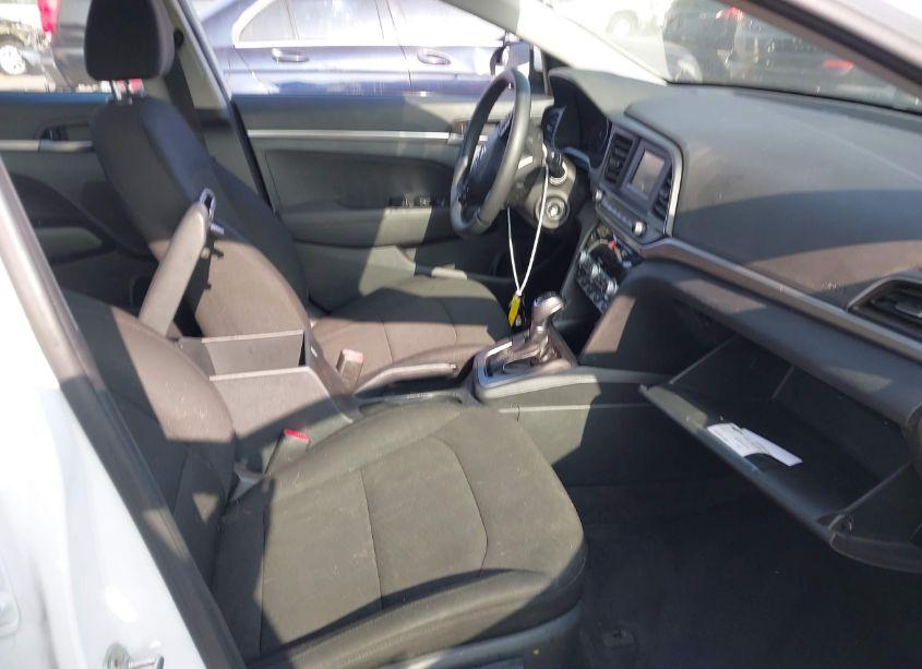 Photo 5 of 2020 Hyundai Elantra SE (VIN 5NPD74LF6LH507660)