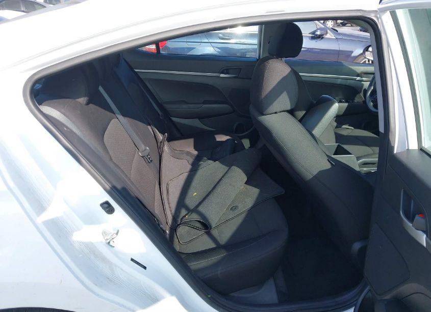 Photo 8 of 2020 Hyundai Elantra SE (VIN 5NPD74LF6LH507660)