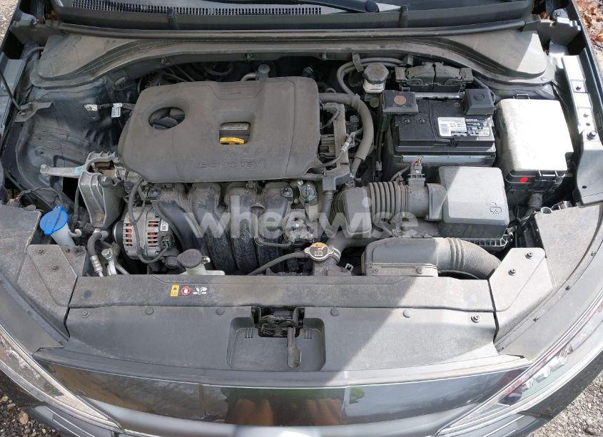Photo 10 of 2020 Hyundai Elantra SE (VIN 5NPD74LF6LH604387)
