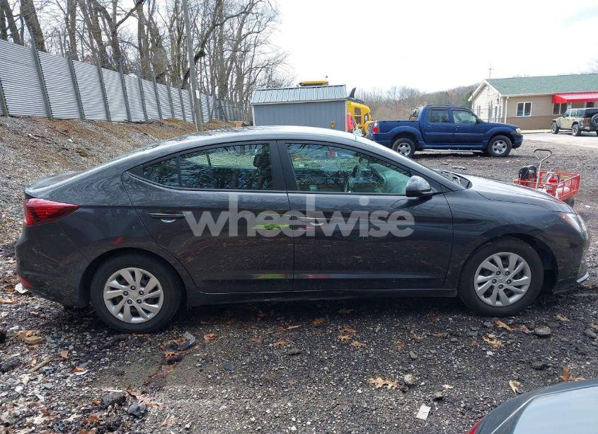 Photo 13 of 2020 Hyundai Elantra SE (VIN 5NPD74LF6LH604387)