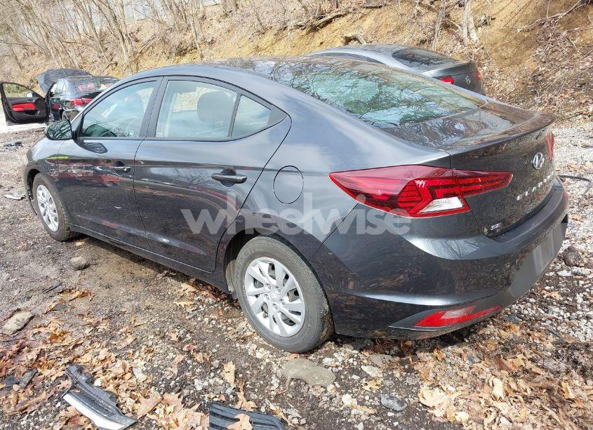 Photo 3 of 2020 Hyundai Elantra SE (VIN 5NPD74LF6LH604387)