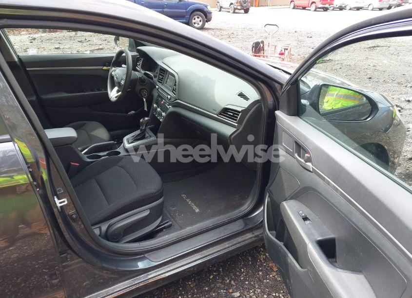 Photo 5 of 2020 Hyundai Elantra SE (VIN 5NPD74LF6LH604387)