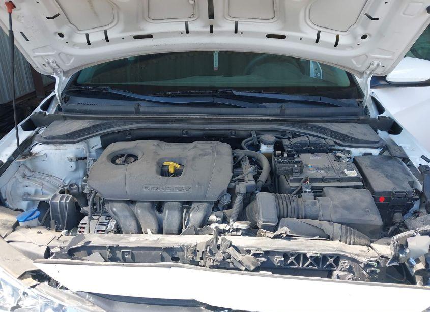 Photo 10 of 2020 Hyundai Elantra SE (VIN 5NPD74LF6LH615504)