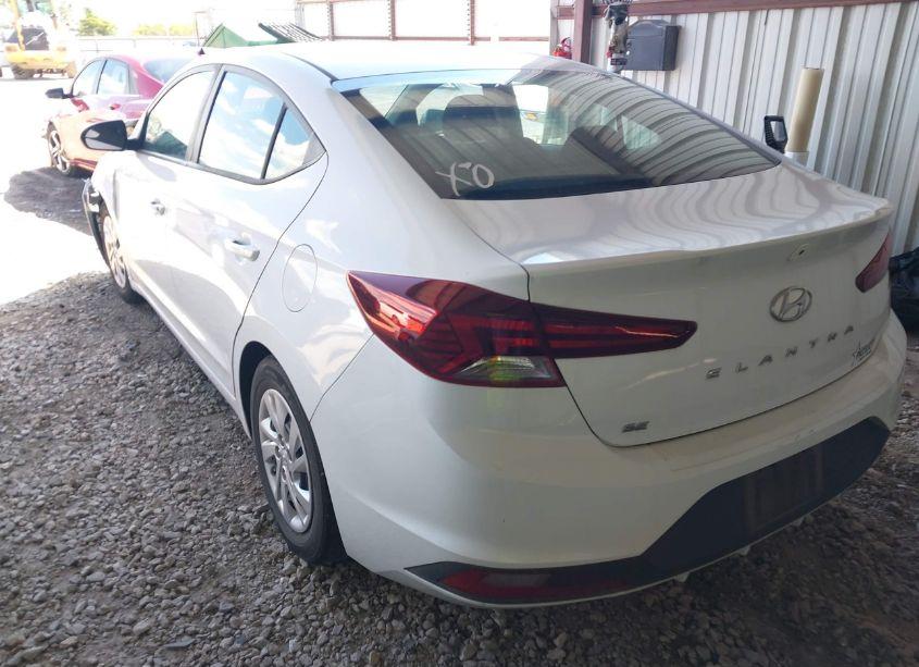 Photo 3 of 2020 Hyundai Elantra SE (VIN 5NPD74LF6LH615504)