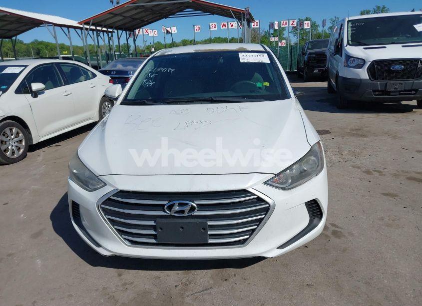 Photo 11 of 2017 Hyundai Elantra SE (VIN 5NPD74LF7HH054513)