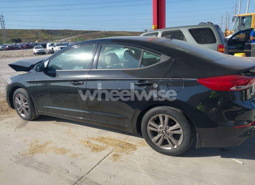 Photo 15 of 2017 Hyundai Elantra SE (VIN 5NPD74LF7HH062420)