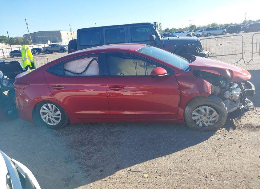 Photo 13 of 2017 Hyundai Elantra SE (VIN 5NPD74LF7HH071313)