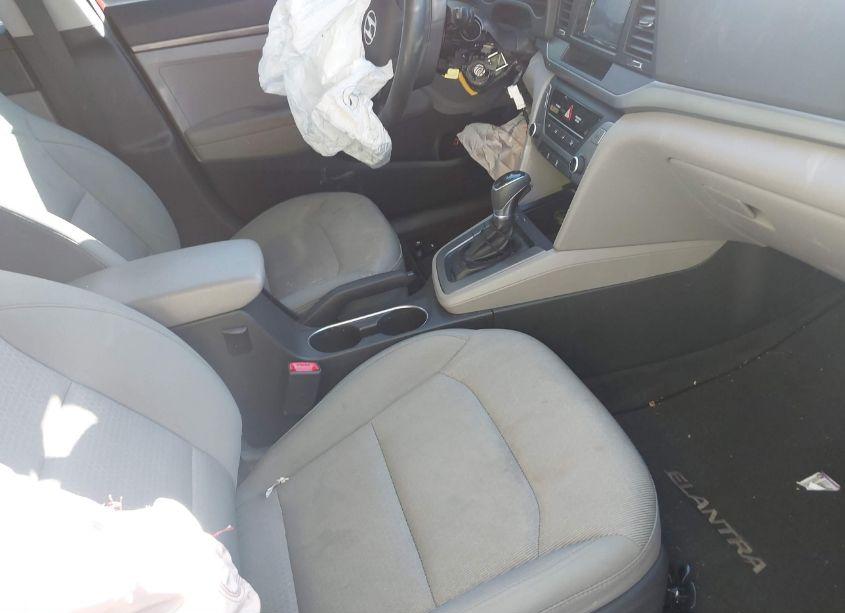 Photo 5 of 2017 Hyundai Elantra SE (VIN 5NPD74LF7HH071313)