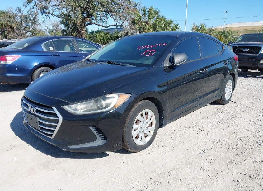 Photo 2 of 2017 Hyundai Elantra SE (VIN 5NPD74LF7HH100194)