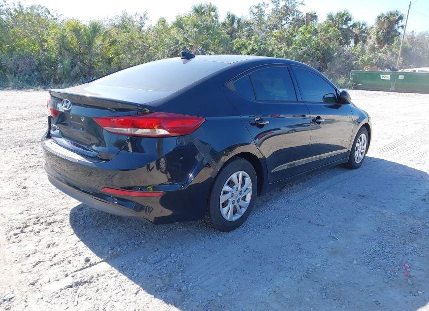 Photo 4 of 2017 Hyundai Elantra SE (VIN 5NPD74LF7HH100194)