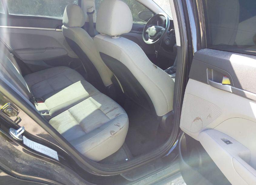 Photo 8 of 2017 Hyundai Elantra SE (VIN 5NPD74LF7HH100194)