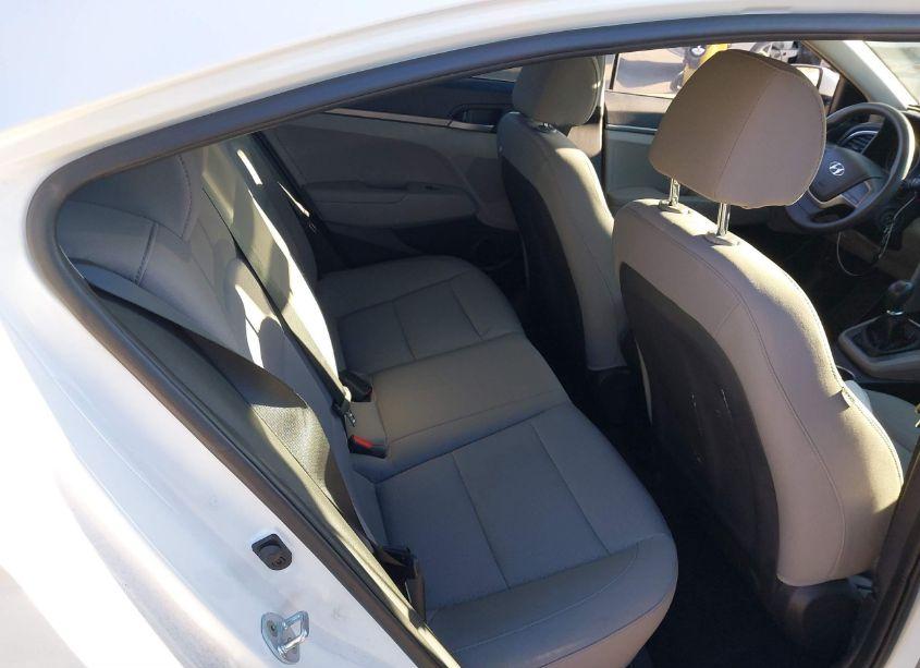 Photo 8 of 2017 Hyundai Elantra SE (VIN 5NPD74LF7HH129890)