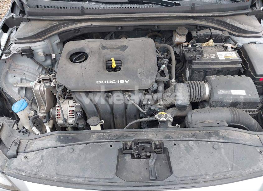 Photo 10 of 2017 Hyundai Elantra SE (VIN 5NPD74LF7HH132739)