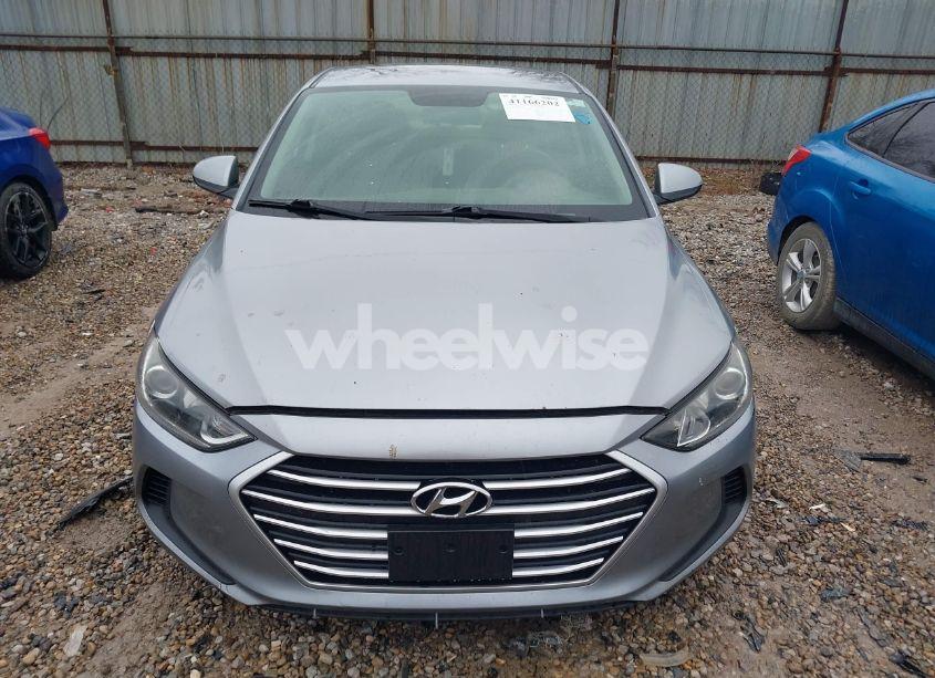 Photo 12 of 2017 Hyundai Elantra SE (VIN 5NPD74LF7HH132739)