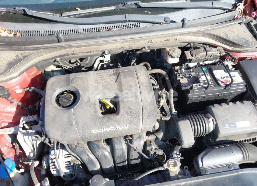 Photo 10 of 2017 Hyundai Elantra SE (VIN 5NPD74LF7HH143028)