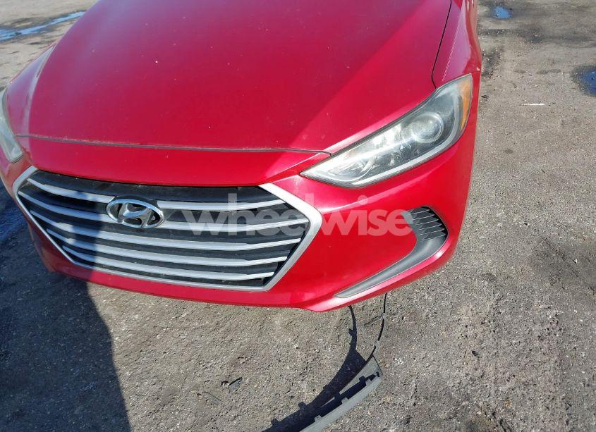 Photo 6 of 2017 Hyundai Elantra SE (VIN 5NPD74LF7HH143028)