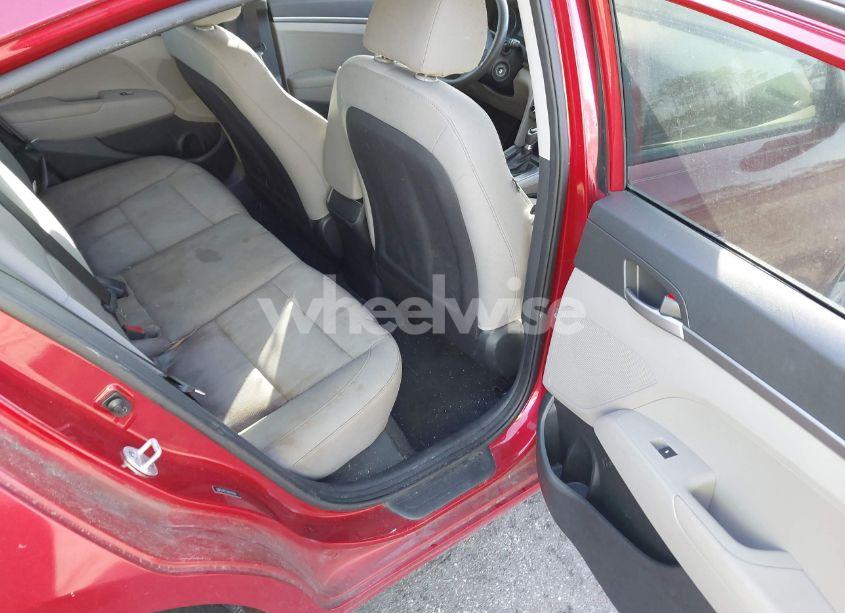 Photo 8 of 2017 Hyundai Elantra SE (VIN 5NPD74LF7HH143028)