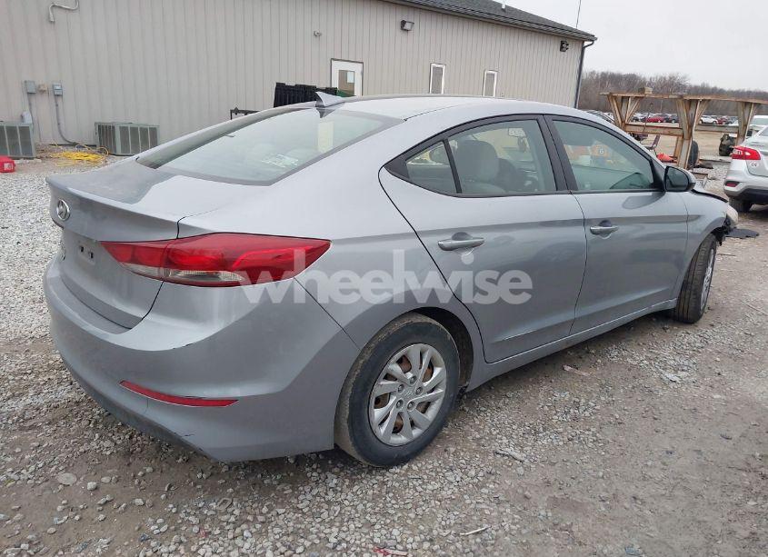 Photo 4 of 2017 Hyundai Elantra SE (VIN 5NPD74LF7HH154692)