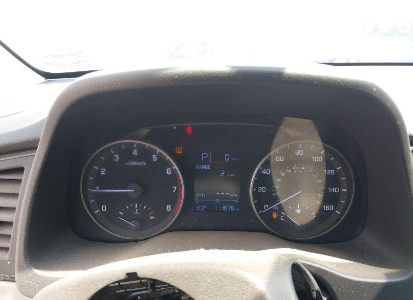 Photo 7 of 2017 Hyundai Elantra SE (VIN 5NPD74LF7HH176126)