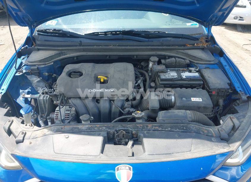 Photo 10 of 2017 Hyundai Elantra SE (VIN 5NPD74LF7HH195372)