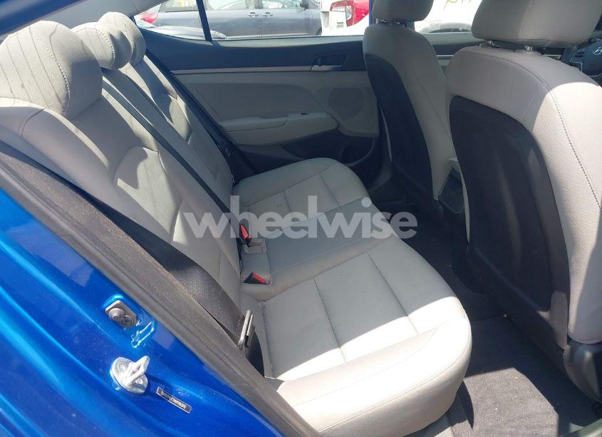 Photo 8 of 2017 Hyundai Elantra SE (VIN 5NPD74LF7HH195372)