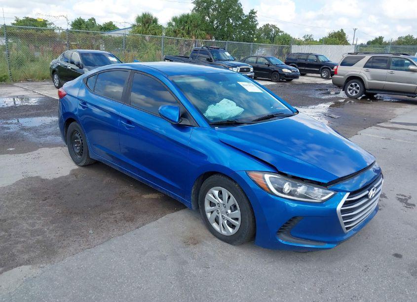 2017 Hyundai Elantra SE (VIN 5NPD74LF7HH211179) main photo