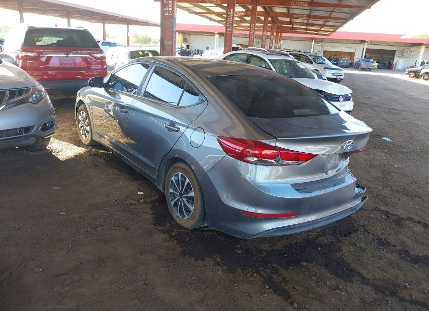 Photo 3 of 2018 Hyundai Elantra SE (VIN 5NPD74LF7JH335569)