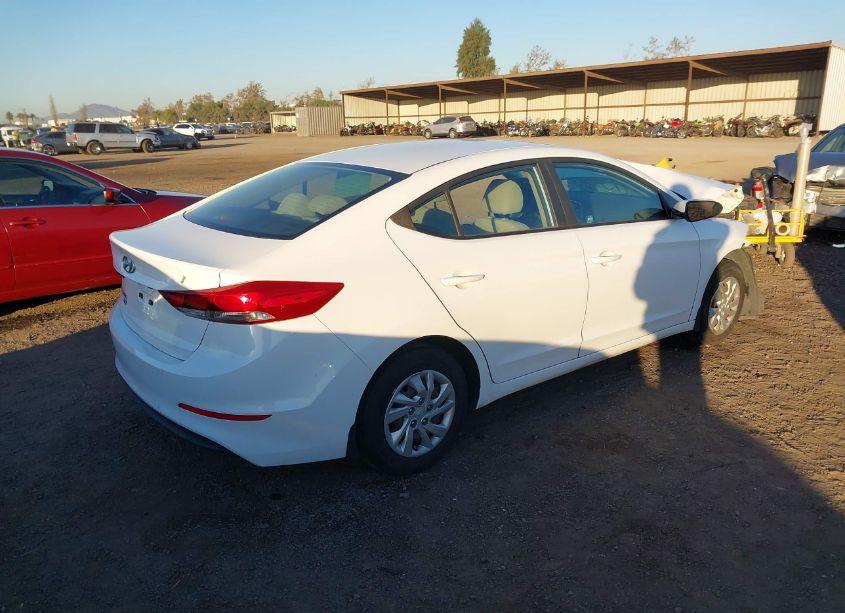 Photo 4 of 2018 Hyundai Elantra SE (VIN 5NPD74LF7JH344286)
