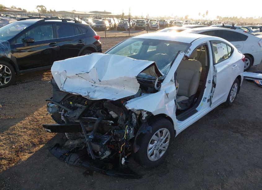 Photo 6 of 2018 Hyundai Elantra SE (VIN 5NPD74LF7JH344286)