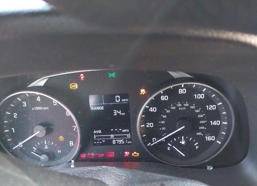 Photo 7 of 2018 Hyundai Elantra SE (VIN 5NPD74LF7JH344286)