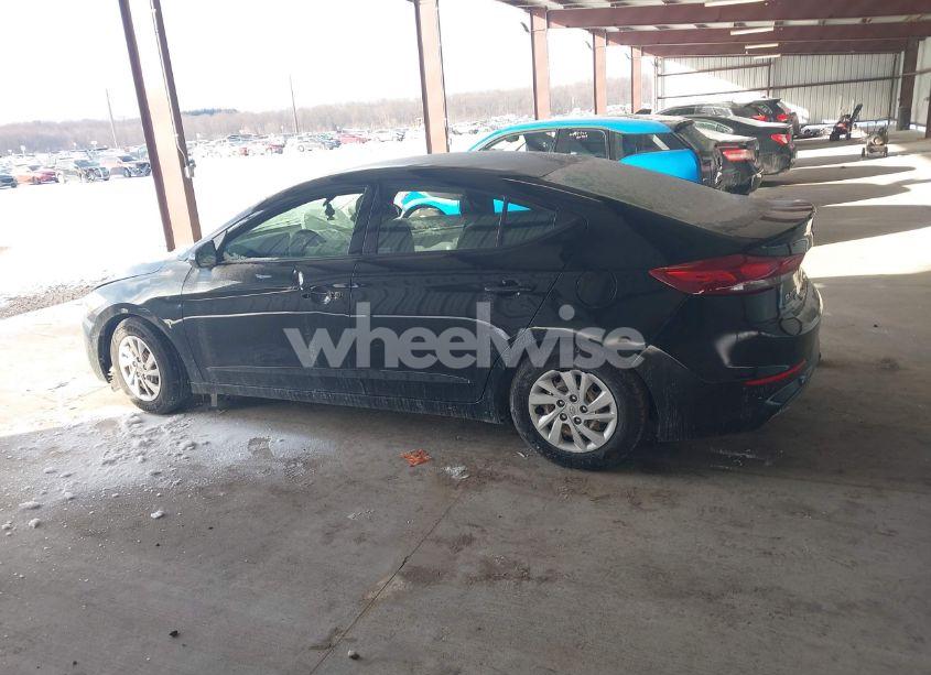 Photo 14 of 2018 Hyundai Elantra SE (VIN 5NPD74LF7JH352145)