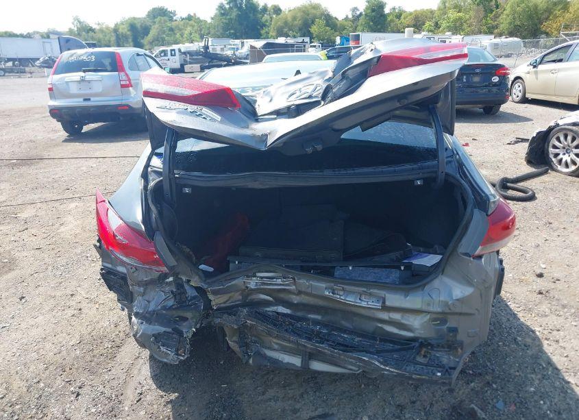 Photo 17 of 2018 Hyundai Elantra SE (VIN 5NPD74LF7JH399160)