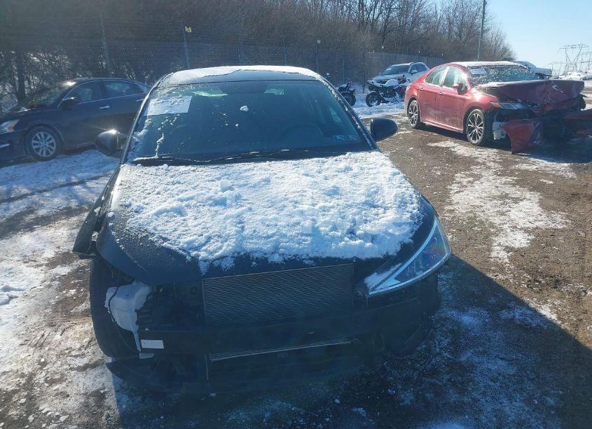 Photo 12 of 2019 Hyundai Elantra SE (VIN 5NPD74LF7KH433017)