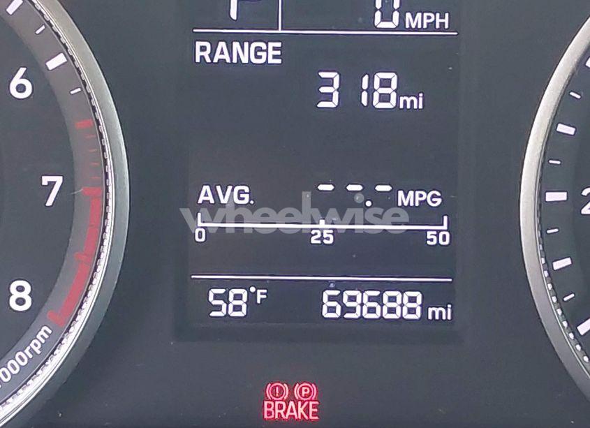 Photo 15 of 2019 Hyundai Elantra SE (VIN 5NPD74LF7KH455261)