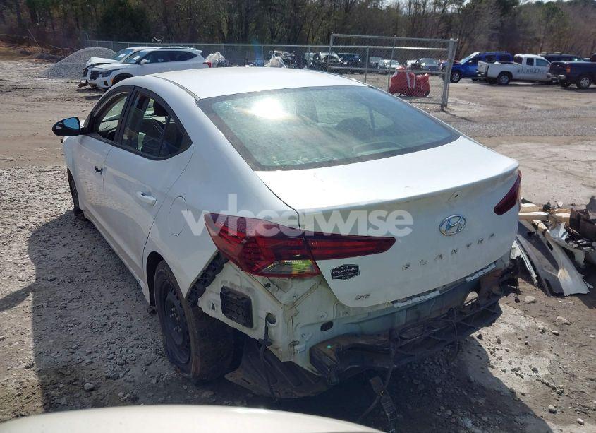 Photo 3 of 2019 Hyundai Elantra SE (VIN 5NPD74LF7KH494156)