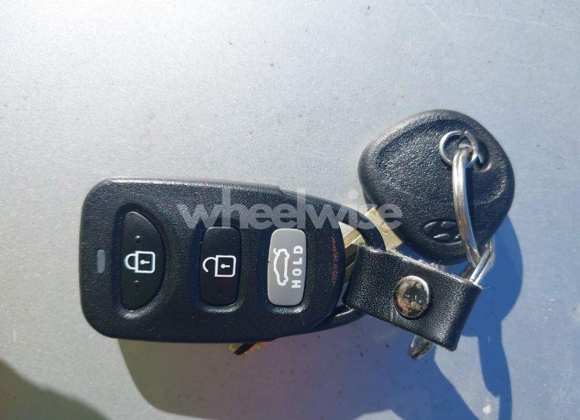 Photo 11 of 2020 Hyundai Elantra SE (VIN 5NPD74LF7LH499049)