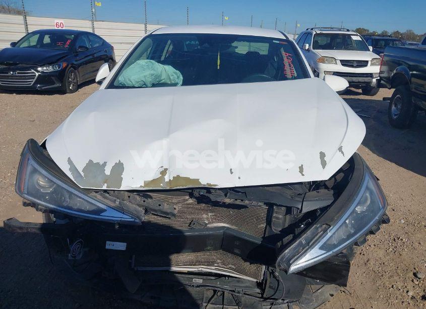 Photo 13 of 2020 Hyundai Elantra SE (VIN 5NPD74LF7LH499049)