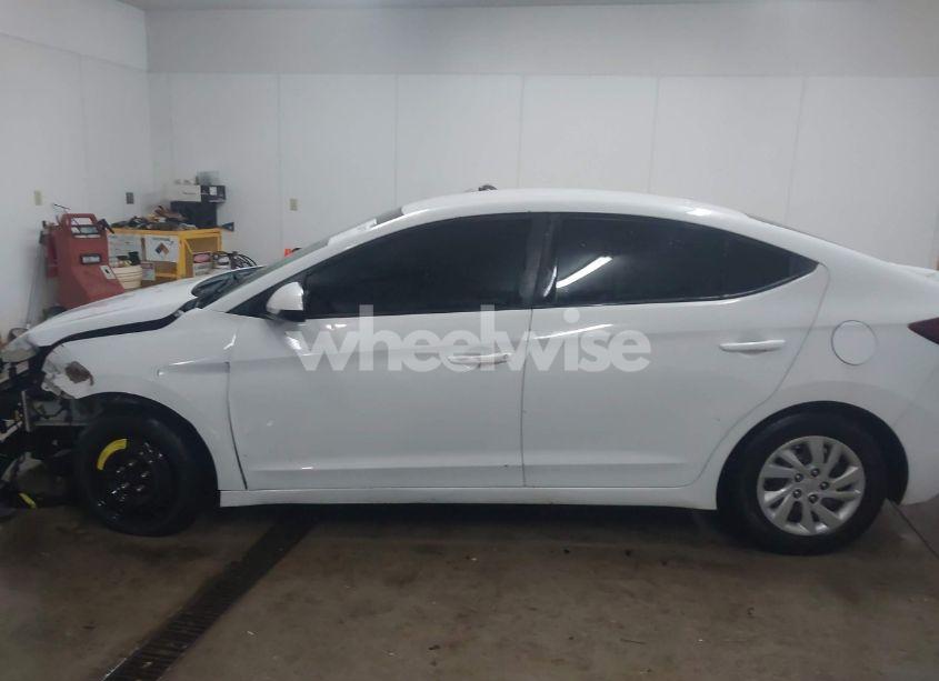 Photo 15 of 2020 Hyundai Elantra SE (VIN 5NPD74LF7LH503830)