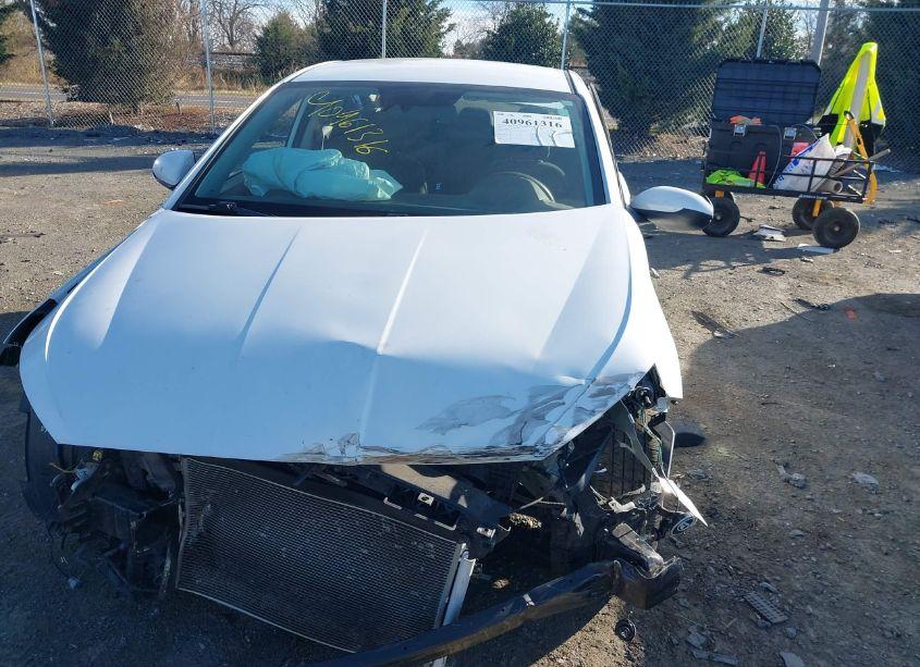 Photo 13 of 2020 Hyundai Elantra SE (VIN 5NPD74LF7LH529022)