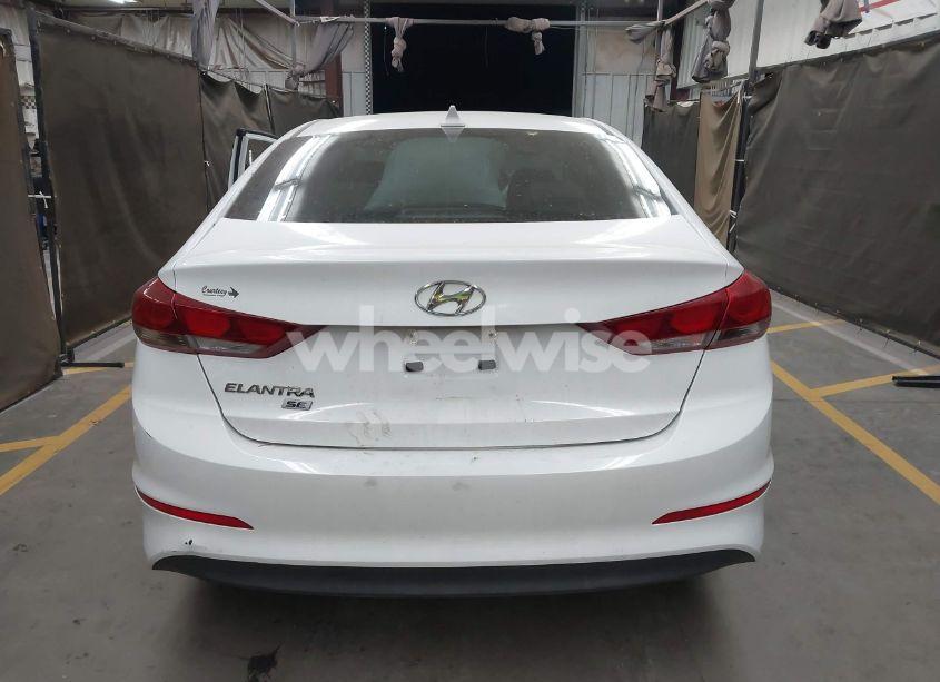 Photo 16 of 2017 Hyundai Elantra SE (VIN 5NPD74LF8HH041785)