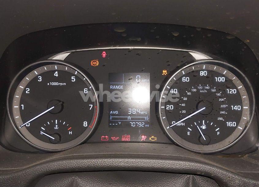 Photo 7 of 2017 Hyundai Elantra SE (VIN 5NPD74LF8HH041785)