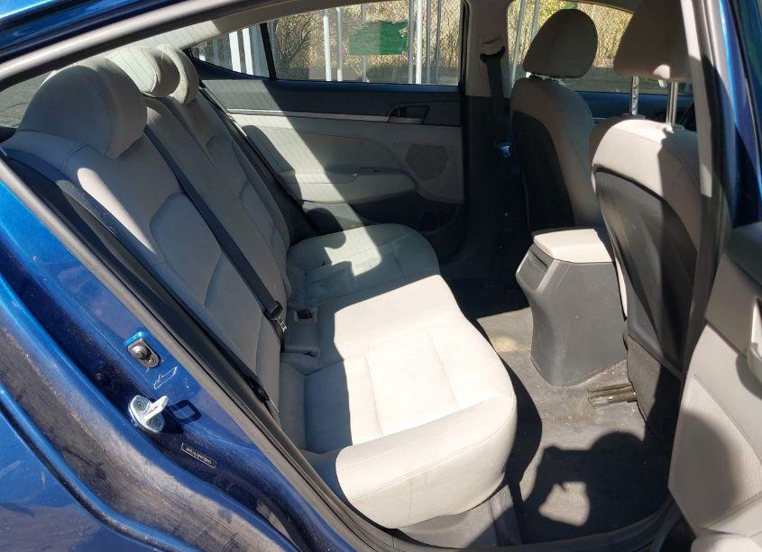 Photo 8 of 2017 Hyundai Elantra SE (VIN 5NPD74LF8HH126643)