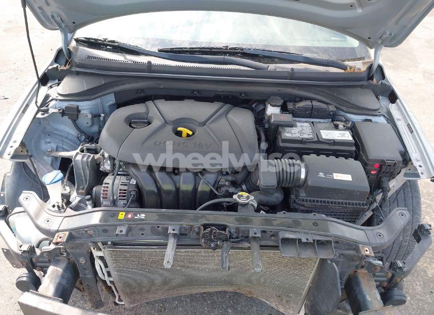 Photo 10 of 2017 Hyundai Elantra SE (VIN 5NPD74LF8HH147668)