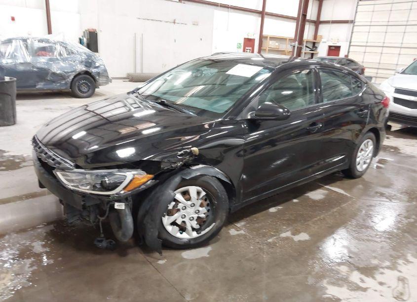 Photo 2 of 2017 Hyundai Elantra SE (VIN 5NPD74LF8HH157455)