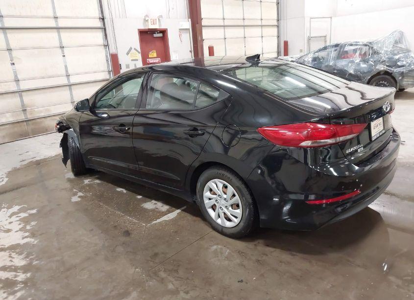 Photo 3 of 2017 Hyundai Elantra SE (VIN 5NPD74LF8HH157455)