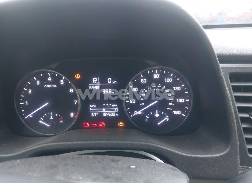 Photo 7 of 2017 Hyundai Elantra SE (VIN 5NPD74LF8HH183358)