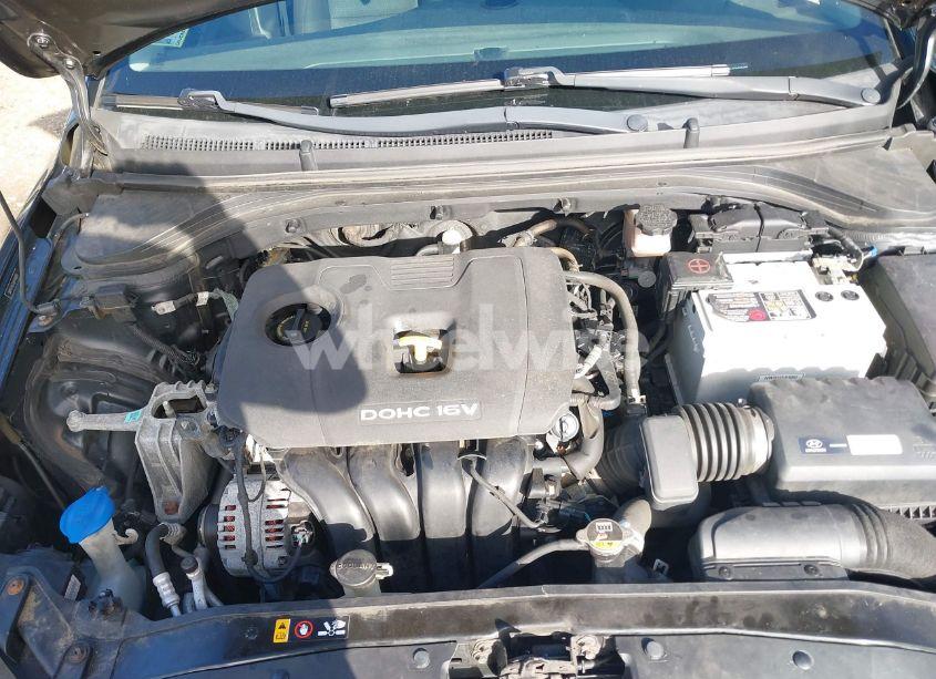 Photo 10 of 2018 Hyundai Elantra SE (VIN 5NPD74LF8JH245699)